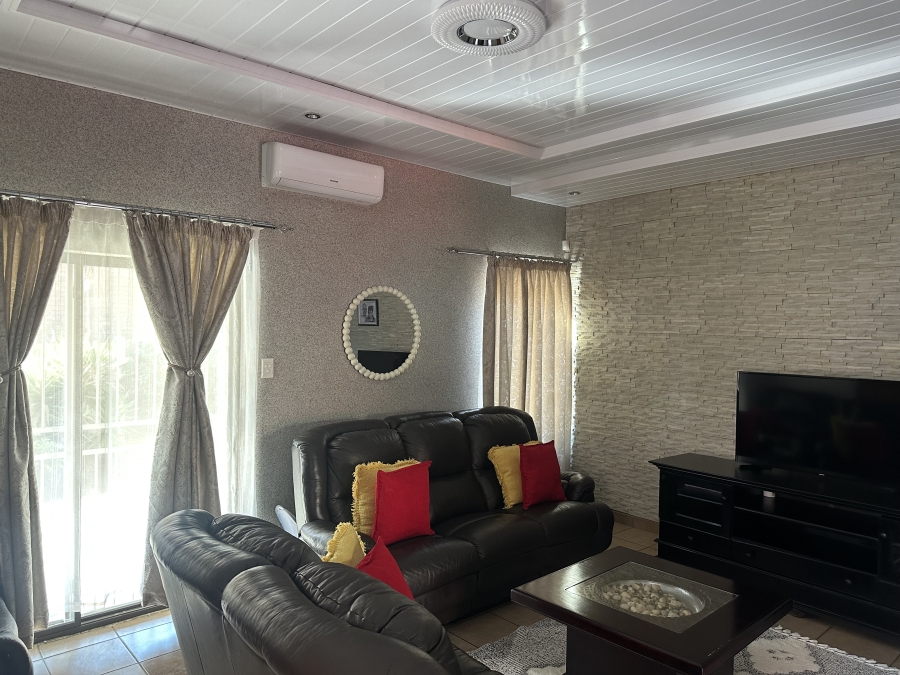To Let 3 Bedroom Property for Rent in Protea Park North West
